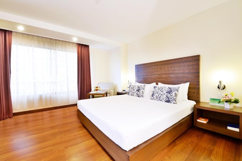 St. James Hotel Μπανγκόκ Εξωτερικό φωτογραφία