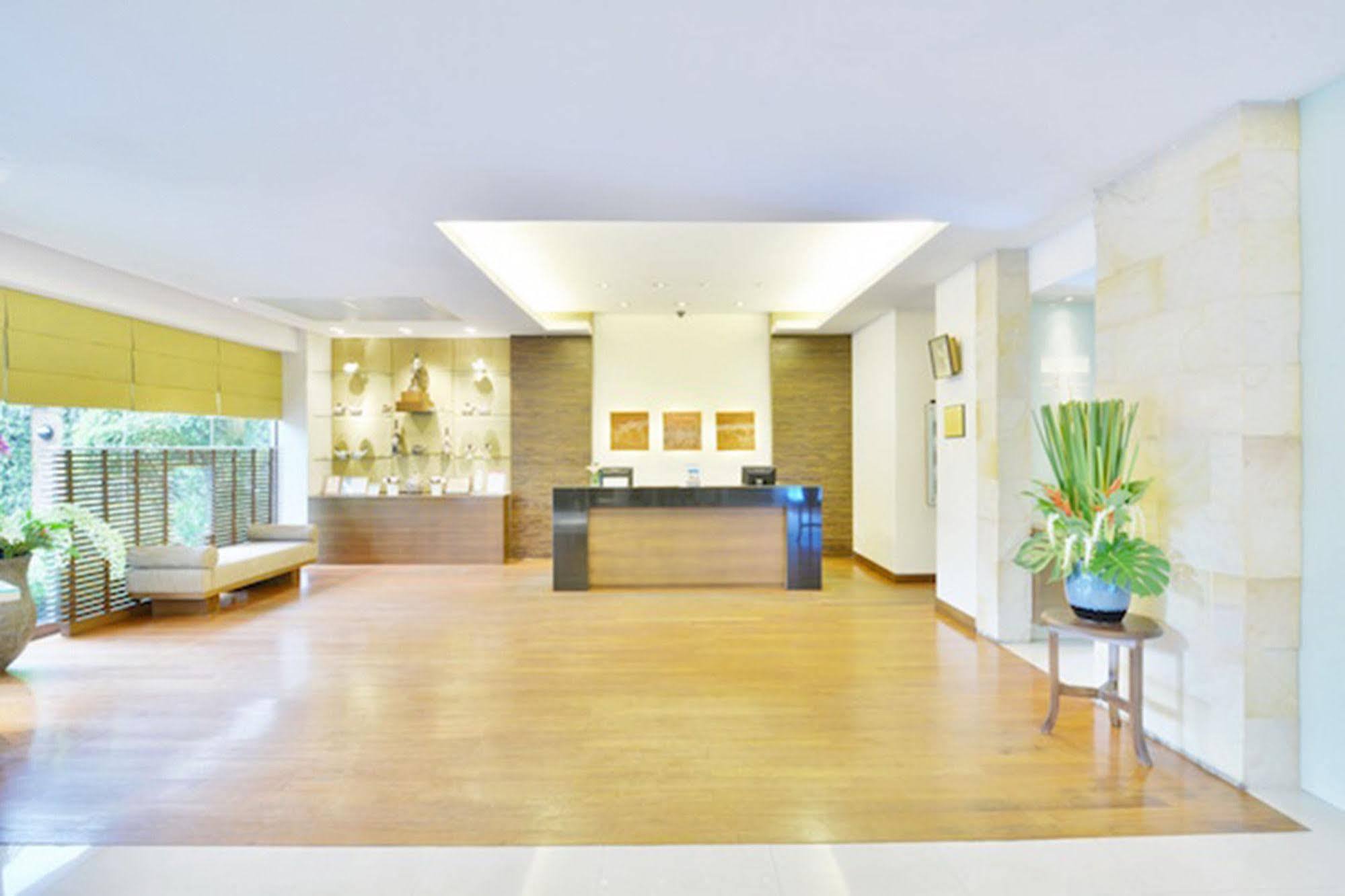 St. James Hotel Μπανγκόκ Εξωτερικό φωτογραφία